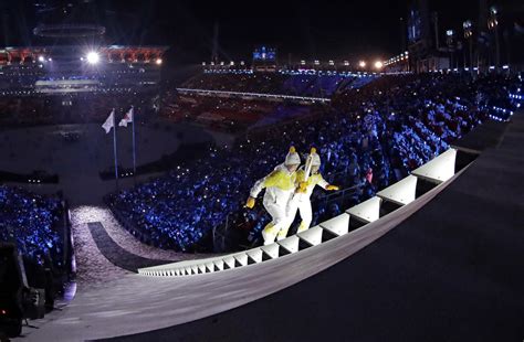 2018 평창 동계올림픽: 국제 스포츠의 축제, 그리고 한반도 평화를 향한 희망의 메시지